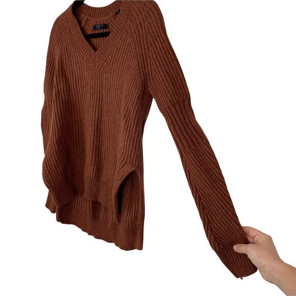 AllSaints Riva Jumper Wool Alpaca Pullover Sweater in Rust Chunky Knit V-Neck M - Picture 6 of 10